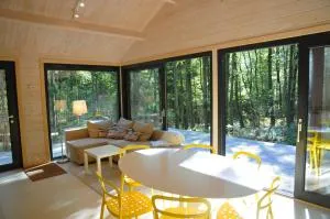 Droles d'Ecureuils - Revin