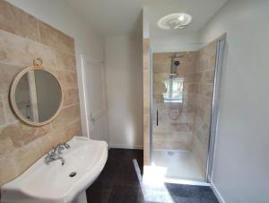 Villas grande maison de campagne : photos des chambres