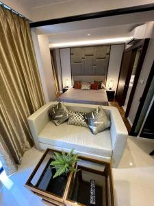 Apartment in Mida Grande Surin