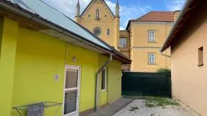 Green house - Jovice