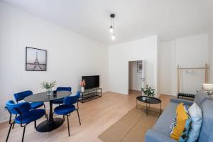 Urban 2BR Haven with Sofa Bed in Central Prague