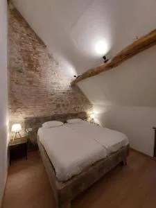 Chambre Gite Charassat - 武埃兹河畔尚邦