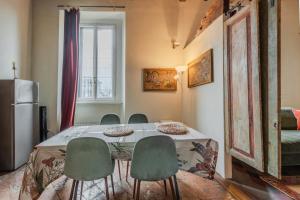 EasyTopStay - Porta Garibaldi Antique Charm