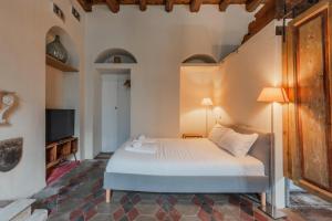 EasyTopStay - Porta Garibaldi Antique Charm