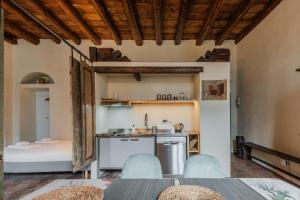 EasyTopStay - Porta Garibaldi Antique Charm