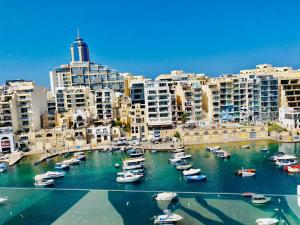 Spinola Shoreline Homestay St Julians