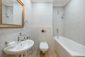 Flawless Two-Bedroom Apartment