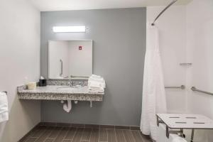 MainStay Suites at Discovery Park of America