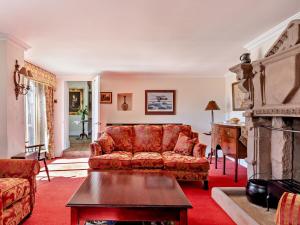 4 Bed in Wincle 95651
