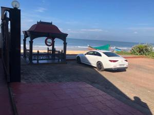 1BHK Beach Apartment by VR PRoperties