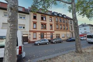 Chic 4 Room Apartment in Mannheim