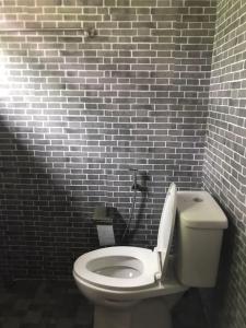 โดมอิงธาร บ้านสวนสราญชล