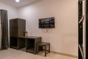 DownTown Arambol - The River Side Hostel