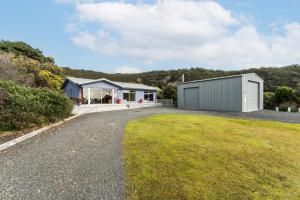 Sisters Beach Retreat