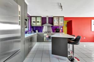 Sisters Beach Retreat