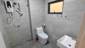 Allbes Sunsuria Forum Soho Suite Room