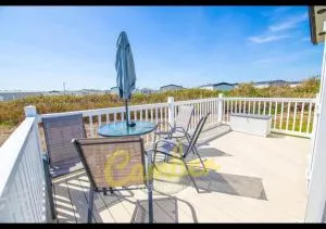 MP753 - Camber Sands Holiday Park - Sleeps 6 - Greatstone