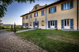 Luxury Villa Tolomei Gucci with spa