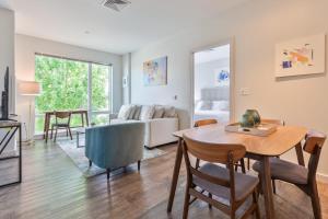Luxury 2BR Apt Near Kendall Sq
