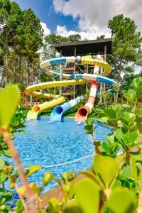 Monreale Resort Parque Aquático - بوسينهوس دو ريو فيردي