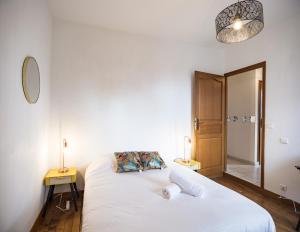 Le Logis de lArc - Chambre 1 - 5min Hypercentre