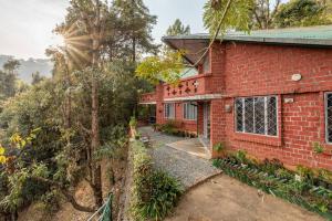 Unique 2BHK in Bhowali Red Brick Quarter