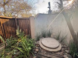 Raptors Lodge - NXALATI