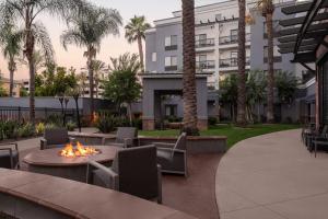 Courtyard Los Angeles Burbank Airport