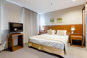 Flat completo, prox. a Alphaville – 1602