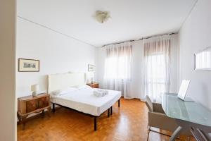 GuestHost - Ida Apartment near the Station!