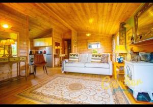 Rainbow Petty - Romney Marsh, Kent