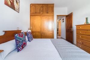 Apartment 3 bedrooms familieshi king routes WiFi