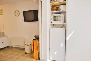 T3 with parking and terrace next to the sea