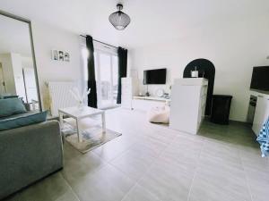 Appartements Cosy Studio Balcon Paris&Disney : photos des chambres