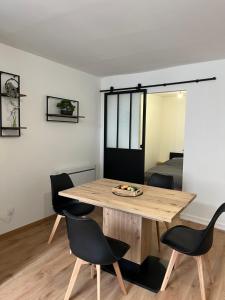 Appartements Appartement Chic & Elegant : photos des chambres