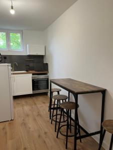 Appartements Appartement Chic & Elegant : photos des chambres