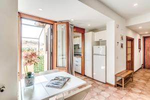 Twilight Terrace - Piazza di Spagna