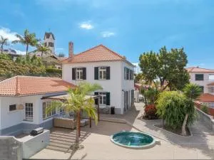 Casa Trollis by Holiday Rental Madeira - São João de Latrão