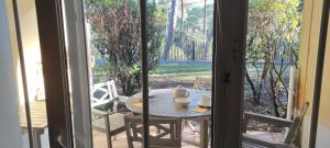 Au milieu des pins, charmant appartement de 38 m2 - 4 personnes - Domaine du Golf