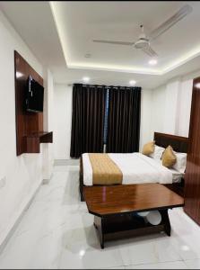 Hotel Shiv