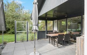Nice Home In Harboøre With Kitchen