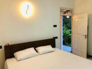 White House Weligama