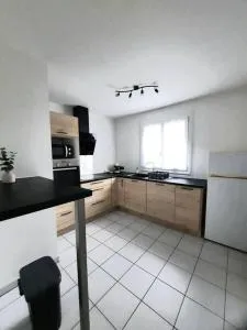 Joli appartement Proche Orléans - 圣让勒布朗