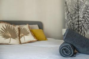 LE NID - HYPER CENTRE CHOLET - 25 MIN PUY DU FOU