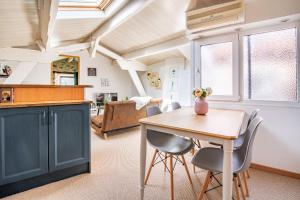 LE NID - HYPER CENTRE CHOLET - 25 MIN PUY DU FOU