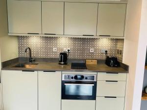 The Sanctuary, luxury studio apartment in Bath