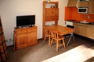 Résidence Le Pouzenc - Studio calme pieds de pistes MAE-6471