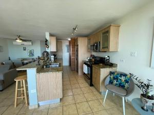 506 Ocean & Marina Views 3 Bedroom 2 Bathroom Lux