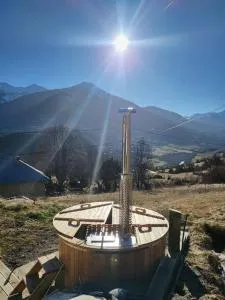 Chalet de montagne, bain scandinave, 35 min des stations - Siguret