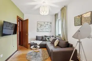 DD Homes - Haus im Grünen - 7 Betten,3 SZ,Terrasse,110 qm - Weißenthurm